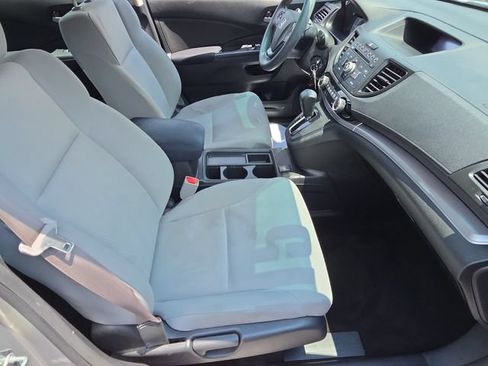 Used 2015 Honda CR-V LX image 18