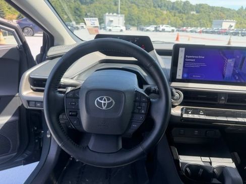 Certified 2024 Toyota Prius XLE AWD/4WD image 17