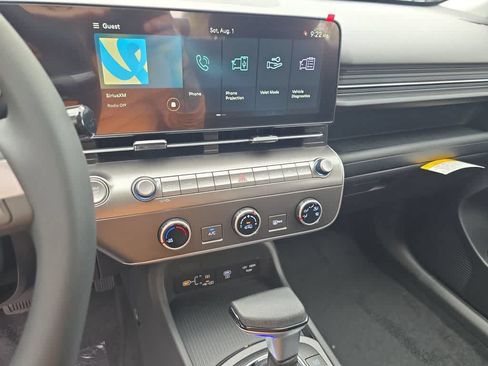 New 2027 Hyundai Kona SE FWD image 28