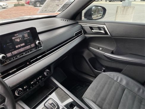 Used 2022 Mitsubishi Outlander SE image 13