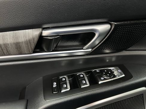 Used 2024 Kia Telluride EX AWD/4WD image 18