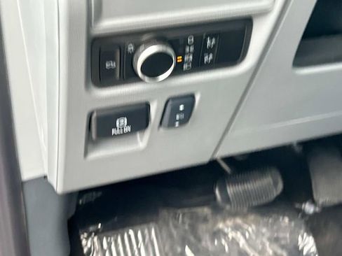 New 2025 Ford F150 Lightning XLT image 27