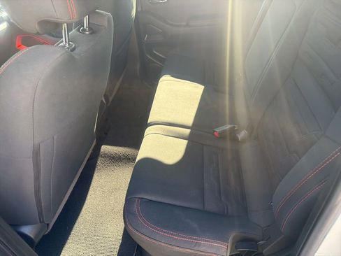 Used 2024 Nissan Frontier Pro-X w/ Technology Package image 16