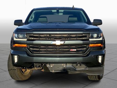 Used 2018 Chevrolet Silverado 1500 LT w/ All Star Edition image 4
