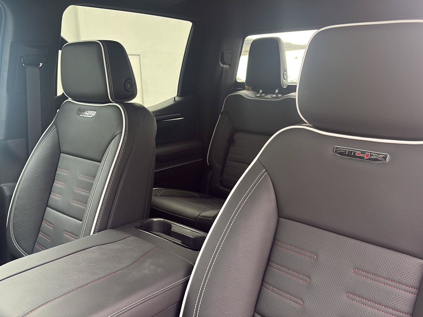 Used 2026 GMC Sierra 1500 AT4X AWD/4WD image 23