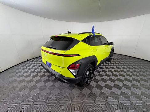 Used 2024 Hyundai Kona SEL AWD/4WD image 5