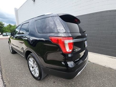 Certified 2017 Ford Explorer Limited w/ Equipment Group 301A AWD/4WD image 4