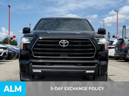 Used 2025 Toyota Sequoia SR5 AWD/4WD image 3