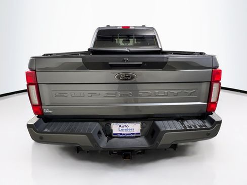 Used 2022 Ford F250 Lariat w/ Black Appearance Package AWD/4WD image 6