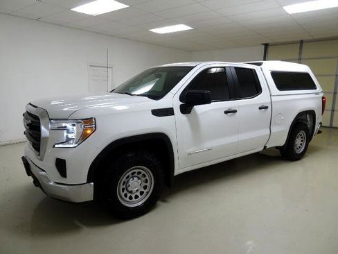 Used 2021 GMC Sierra 1500 4x4 Double Cab w/ Convenience Package image 3