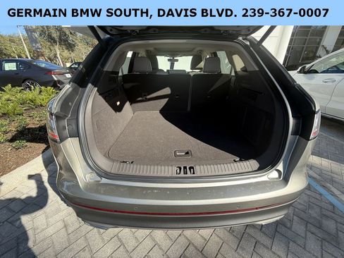 Used 2023 Lincoln Nautilus Reserve w/ Equipment Group 201A image 13