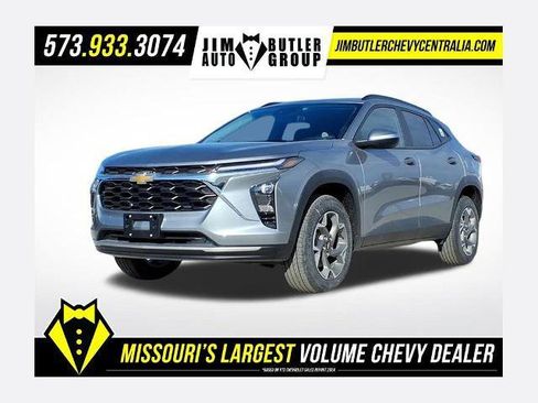 New 2026 Chevrolet Trax LT w/ Driver Confidence Package image 1