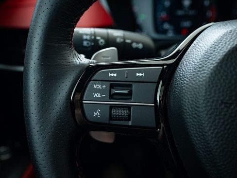 Certified 2025 Acura ADX A-Spec image 25