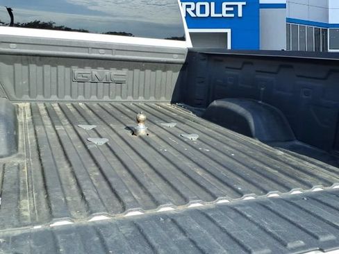 Used 2025 GMC Sierra 2500 SLE AWD/4WD image 20