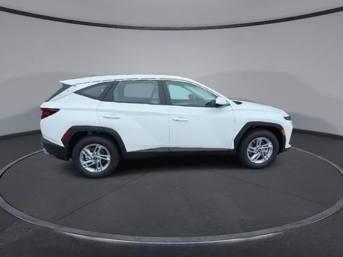 New 2026 Hyundai Tucson SE image 12