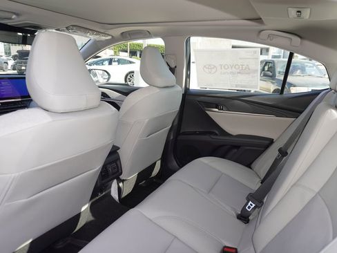 New 2026 Toyota Camry XLE image 7