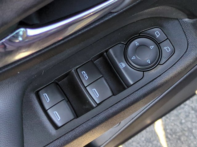 Used 2024 Chevrolet Equinox LT FWD image 25
