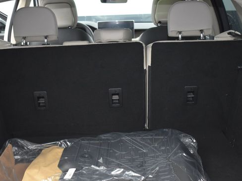 New 2026 Lincoln Corsair Grand Touring AWD/4WD image 13