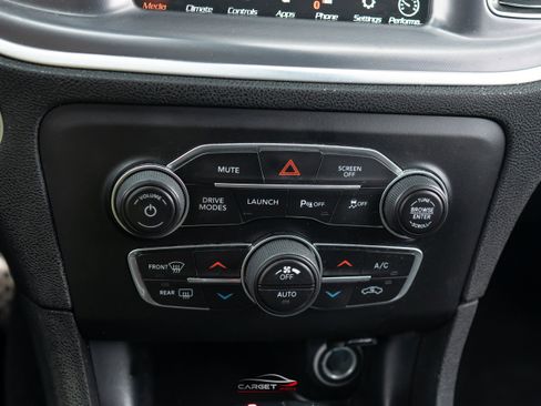 Used 2020 Dodge Charger Scat Pack RWD image 31