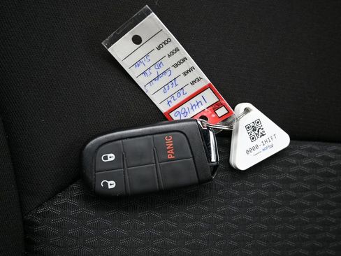 Used 2024 Jeep Compass Sport image 30