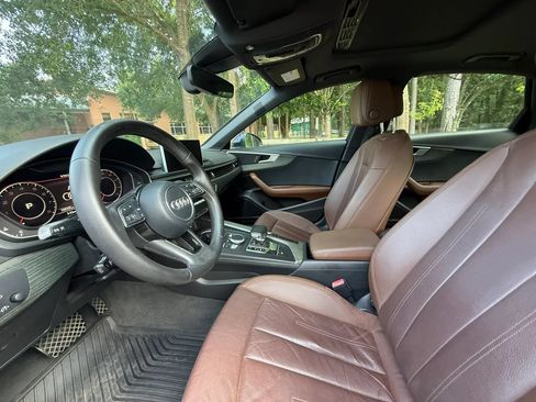 Used 2017 Audi A4 2.0T Premium Plus w/ Premium Plus Package FWD image 11