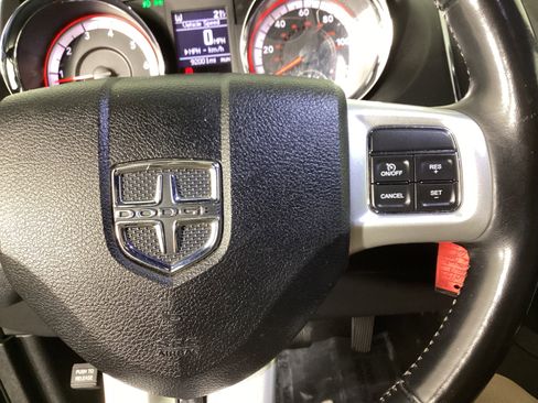 Used 2019 Dodge Grand Caravan GT image 25