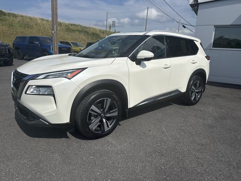 Used 2023 Nissan Rogue SL AWD/4WD image 7