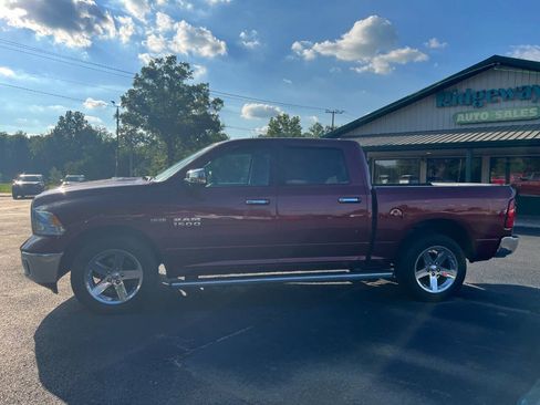 Used 2018 RAM 1500 Classic SLT AWD/4WD image 6