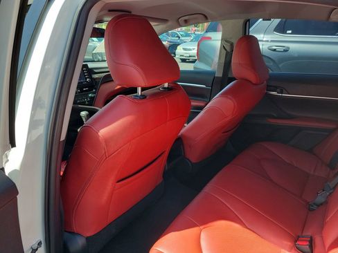 Used 2024 Toyota Camry SE image 15