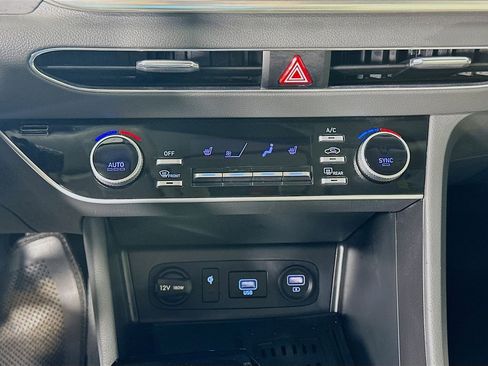 Certified 2023 Hyundai Sonata SEL w/ Convenience Package image 16