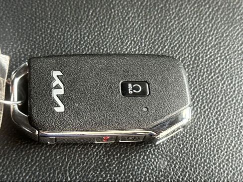 Certified 2023 Kia Sportage EX image 28