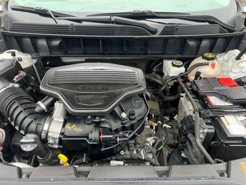 Used 2019 Cadillac XT5 Luxury image 35