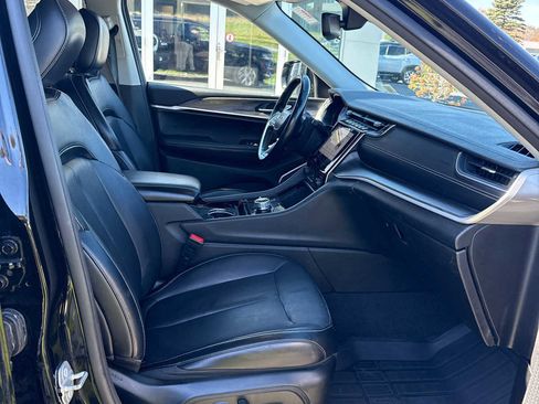 Used 2021 Jeep Grand Cherokee L Limited image 10