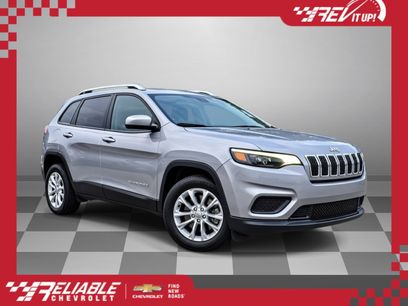 Used 2020 Jeep Cherokee Latitude w/ Cold Weather Group