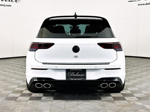 Used 2024 Volkswagen Golf R 2.0L TSI 4MOTION 7-Speed DSG T image 5