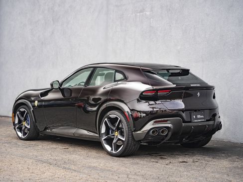 Certified 2024 Ferrari Purosangue image 3