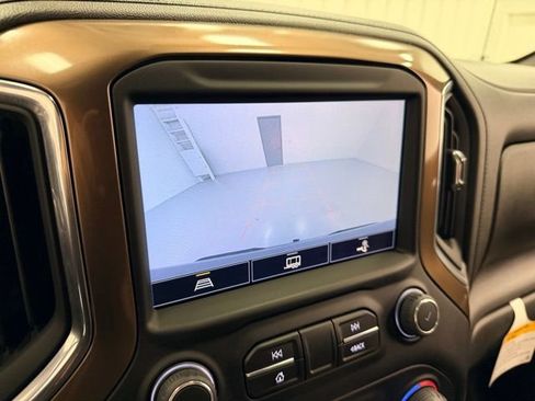 Certified 2022 Chevrolet Silverado 1500 High Country w/ LPO, Dark Essentials Package image 15