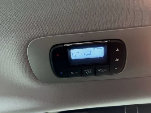 Used 2018 Honda Odyssey Touring image 24