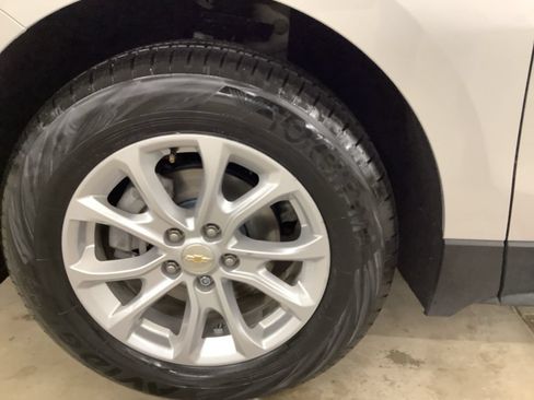 Used 2021 Chevrolet Equinox LT AWD/4WD image 23
