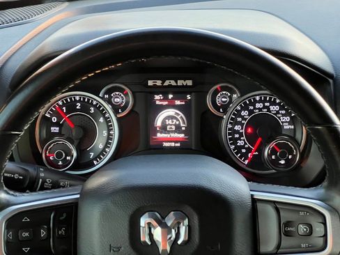 Used 2019 RAM 1500 Big Horn image 29