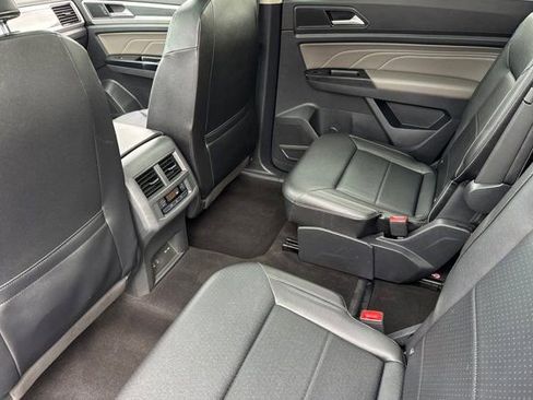 Used 2021 Volkswagen Atlas SEL R-Line image 14