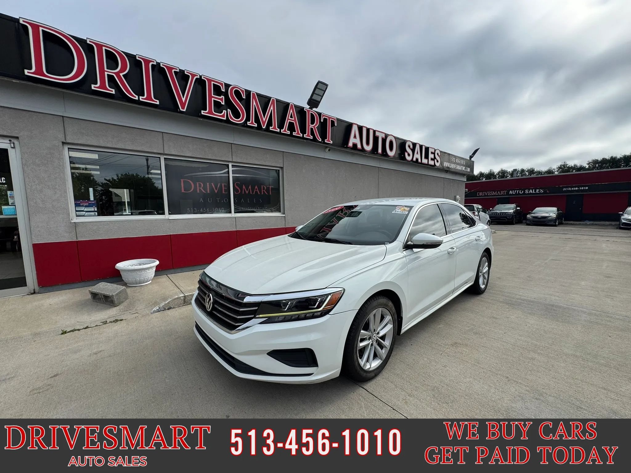 Used 2020 Volkswagen Passat 2.0T SE FWD image 1