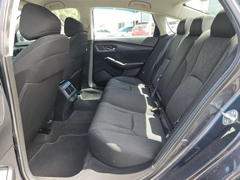Used 2025 Honda Accord LX image 17