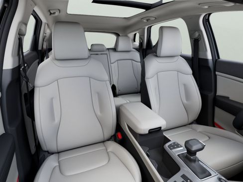 New 2026 Kia Sportage EX FWD image 15