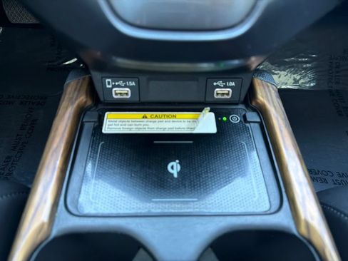 Used 2020 Honda CR-V Touring image 16