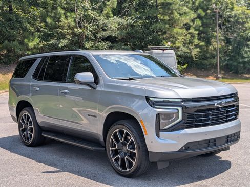 Used 2026 Chevrolet Tahoe RST w/ Comfort Package AWD/4WD image 10
