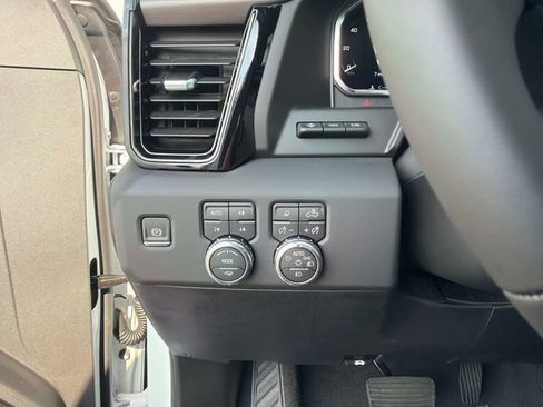 New 2026 GMC Sierra 1500 AT4 w/ AT4 Premium Package AWD/4WD image 30