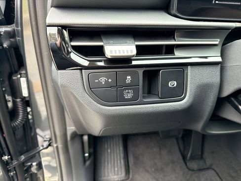 New 2026 Kia Sportage S image 23