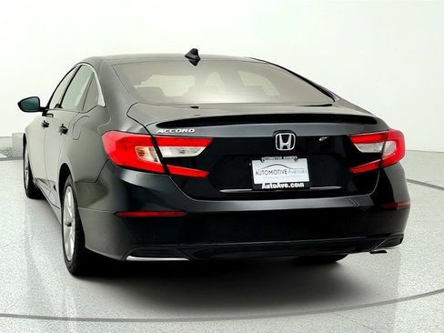 Used 2018 Honda Accord LX image 6