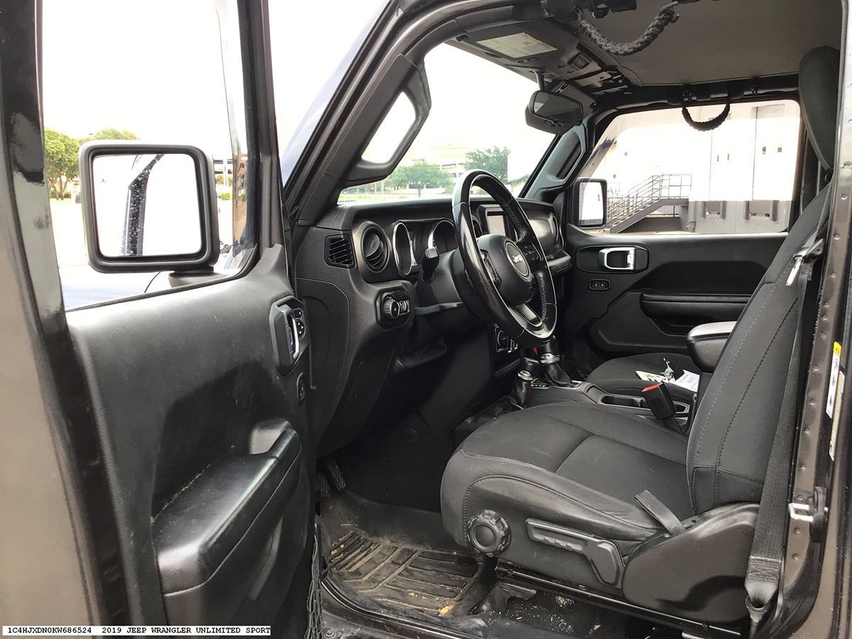 Used 2019 Jeep Wrangler Unlimited Sport S AWD/4WD image 8